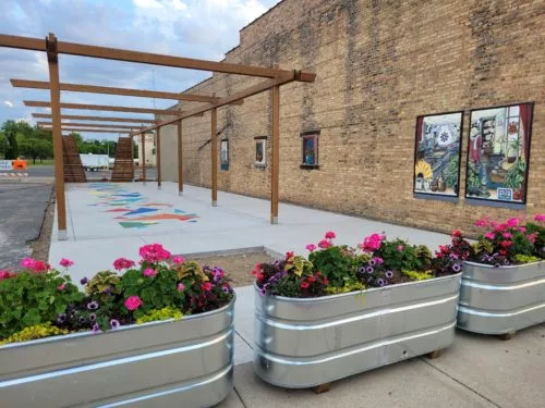 bridgman-courtyard-500x375537913-1