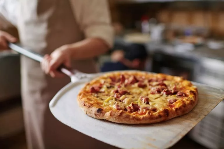 pizza-safe-768x512284130-1