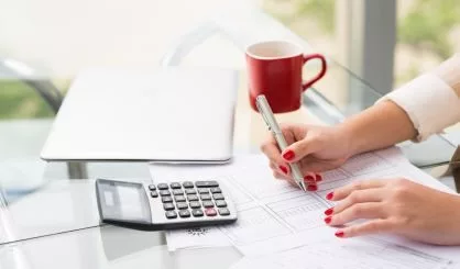 taxes-safe-4195216
