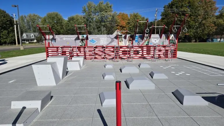 1000010691-768x432715916-1