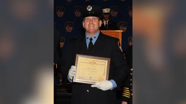 fdny_firefighter649323