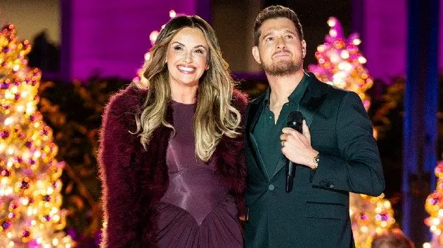 getty_michaelbubleandcarlypearce_120525976131