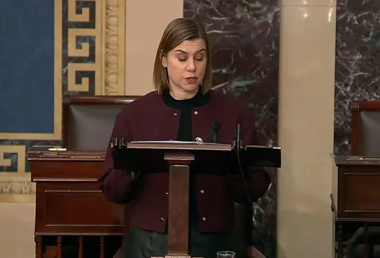 slotkin-3224-768x522817149-1