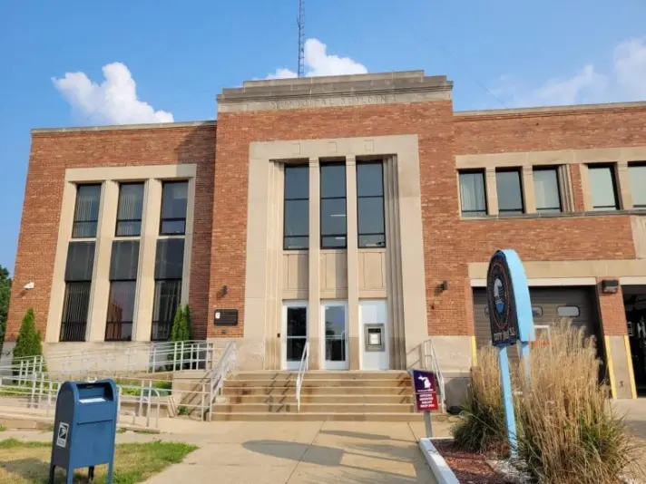 benton-harbor-city-hall-2025-2-768x576688037-1
