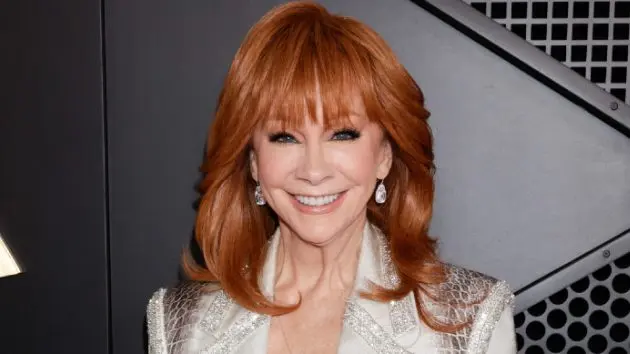 m_rebamcentiregrammy2026cbsposed167818