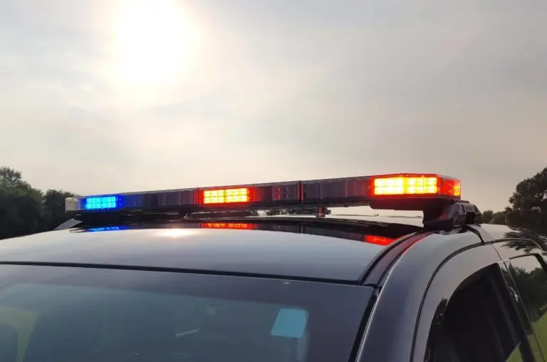 police-lights-2023-2-768x508242325-1