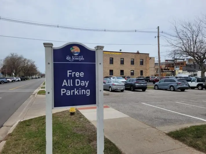 ssj-parking-768x576500-1