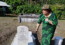 cleaning-and-preserving-the-historic-marker-for-seaman-tafeaga-of-manua