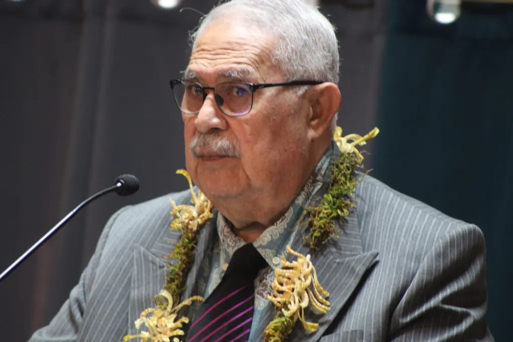 tuaolo-second-session