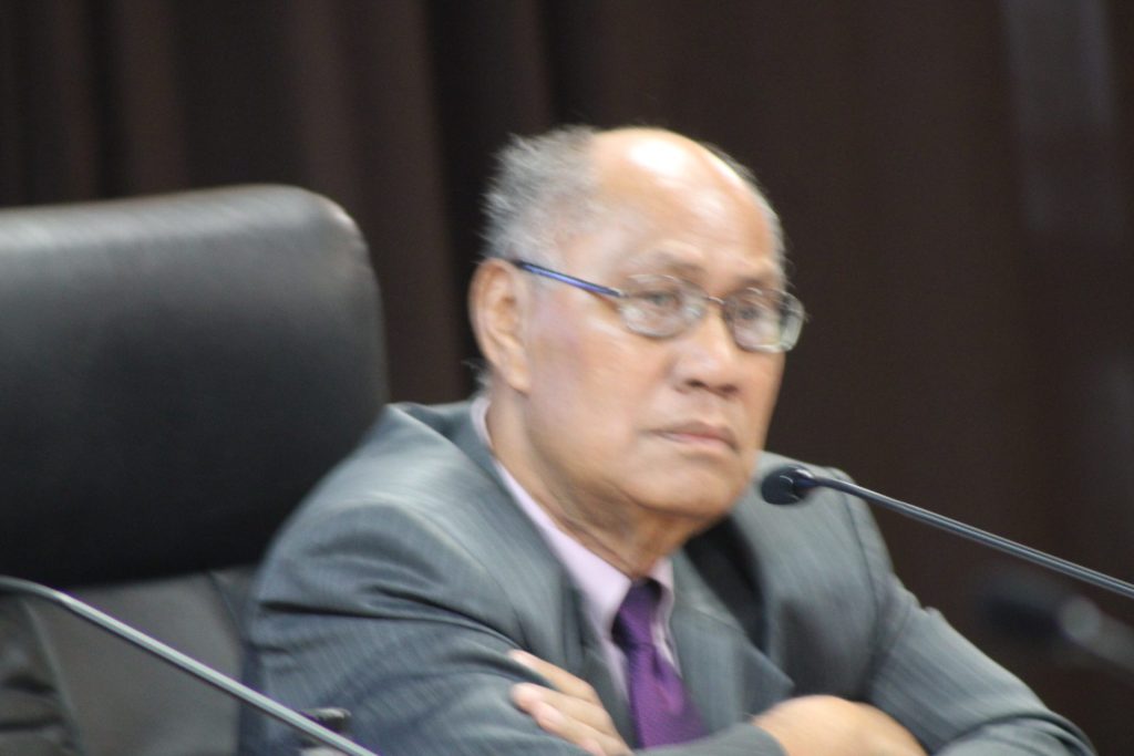 Bill mandates appointment of lawmakers to DBAS and Immigration boards