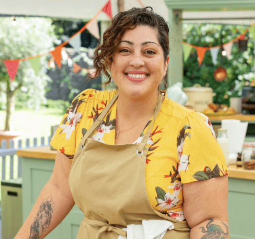 Winner of Great American Baking Show to reconnect with her Samoan roots