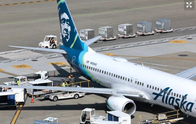 Alaska Airlines to issue debt securities amid jet fuel price hike