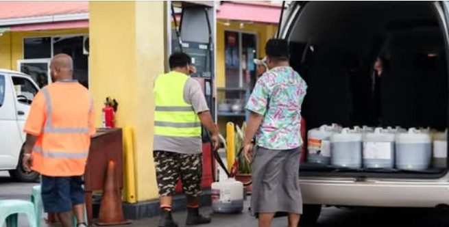 Fuel supplier in Samoa questions amber alert