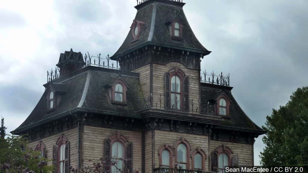 mckamey manor haunted house tour