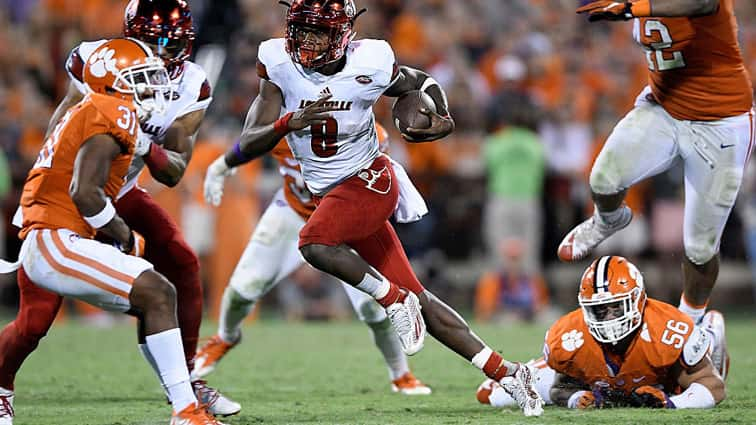 THROWBACK THURSDAY: When Lamar Jackson faced Deshaun Watson in