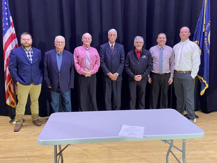 Breckinridge Fiscal Court 104.3 The River