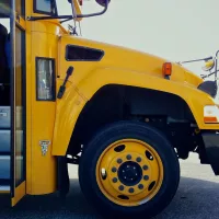 schoolbus-59f1019b845b340011ea108b