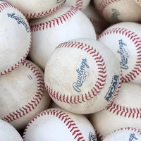 bag-of-baseballs658594