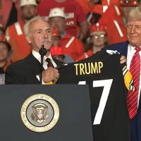 trump_steelers240405
