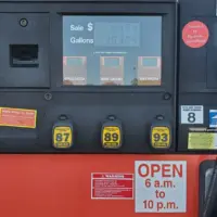 20250606-gas-prices