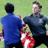 world-series-fan-disruptor-003237487