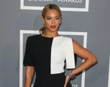 Beyonce arrives at the 55th Annual Grammy Awards at the Staples Center on February 10^ 2013 in Los Angeles^ CA
