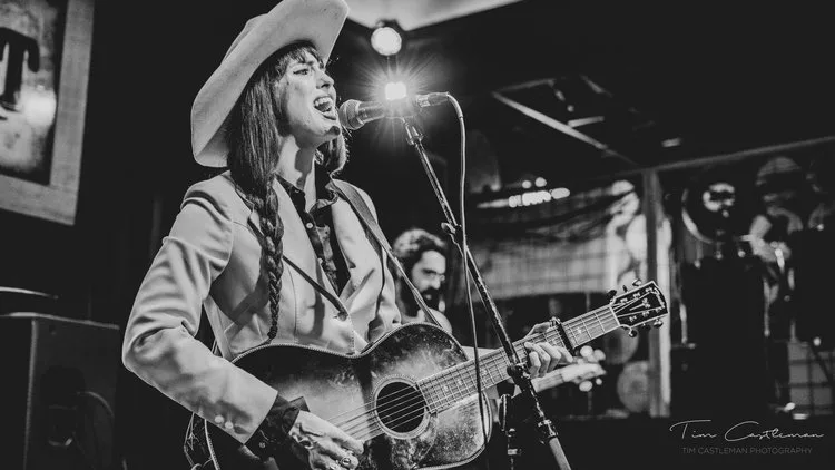 Singer/Songwriter Nights w/ Jerry Serrano - Vimarsana News