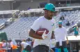 17 JAYLEN WADDLE WR MIAMI DOLPHINS VS JACKSONVILLE JAGUARS PRE SEASON WEEK 3 AUGUST 26^ 2023 EVERBANK STADIUM JACKSONVILLE FLORIDA