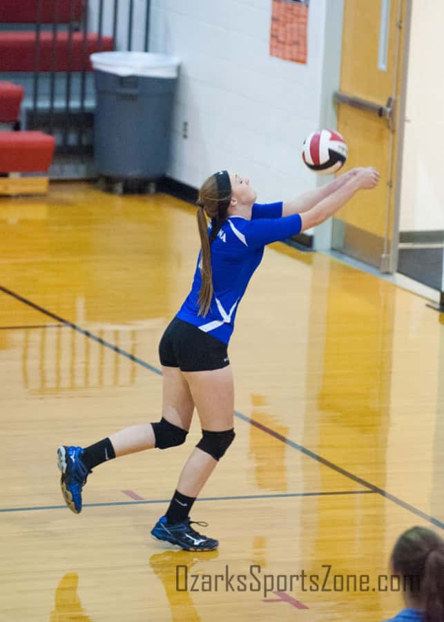 17379905.jpg: Galena_Southwest_volleyball_Photo by Larry Plumlee_61