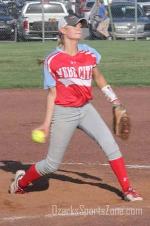 17372873.jpg: Webb City 8, Carthage 4 - Photos by Michael Pommier_15