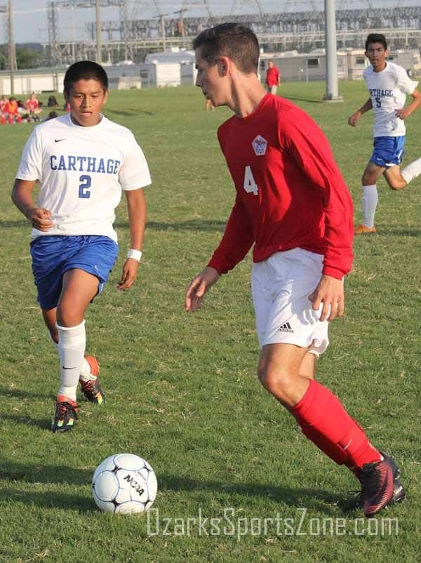 17372805.jpg: Glendale 2, Carthage 1 - Photos by Michael Pommier_41