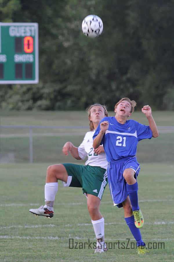 17369756.jpg: Catholic_Marshfield_soccer_Photo by Shaun Matney_28