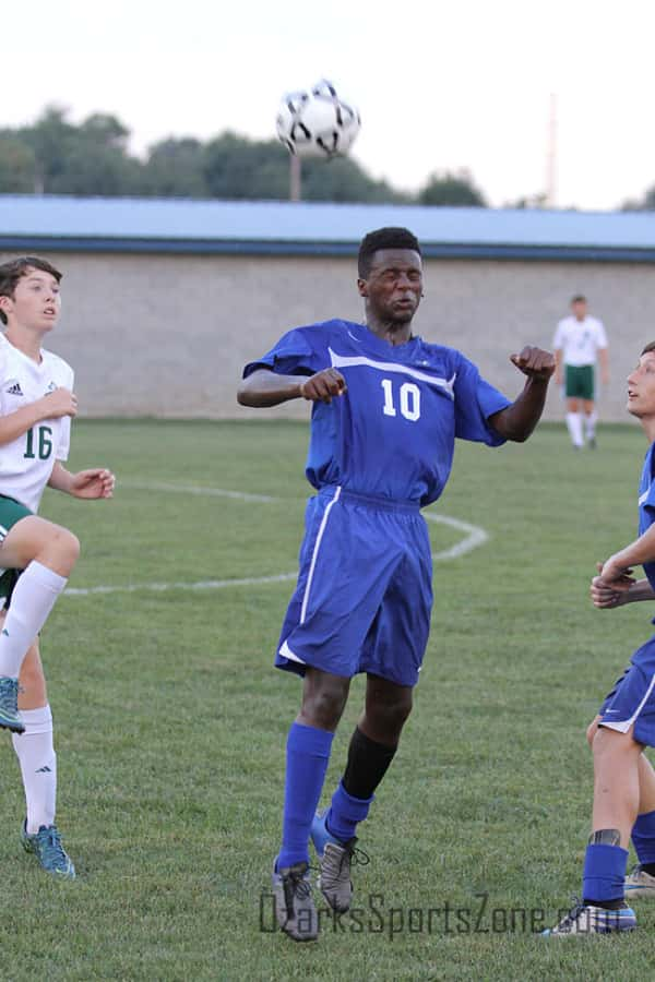 17369754.jpg: Catholic_Marshfield_soccer_Photo by Shaun Matney_20