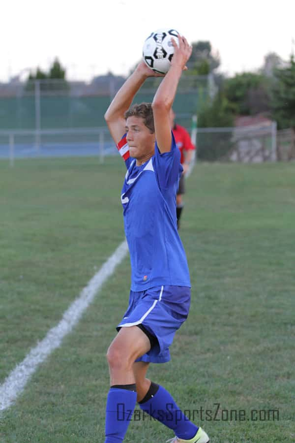 17369752.jpg: Catholic_Marshfield_soccer_Photo by Shaun Matney_26