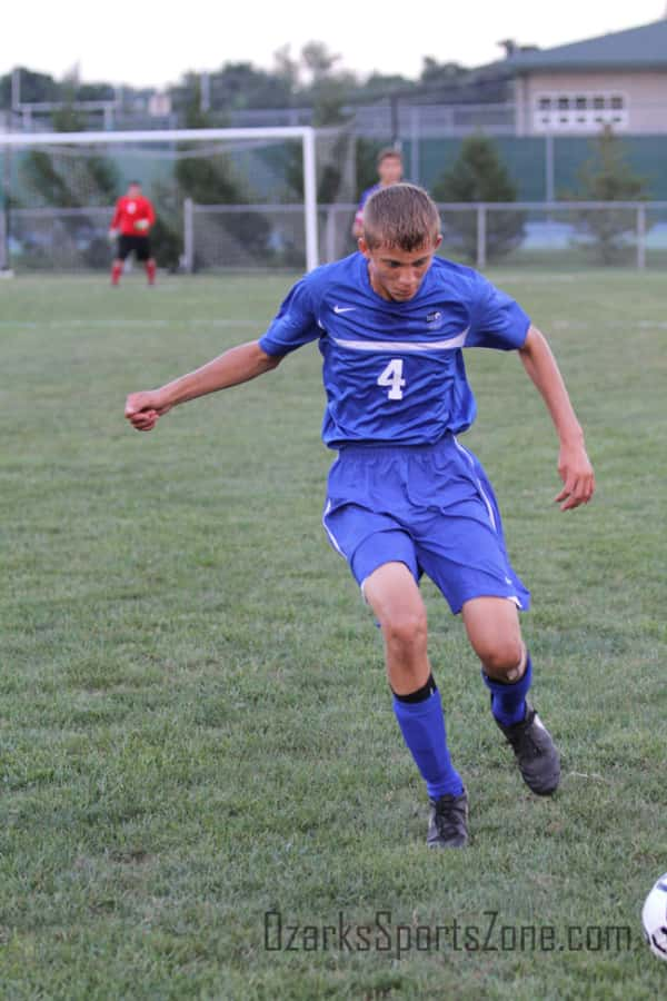 17369749.jpg: Catholic_Marshfield_soccer_Photo by Shaun Matney_22