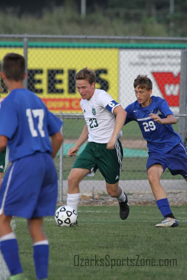 17369746.jpg: Catholic_Marshfield_soccer_Photo by Shaun Matney_16