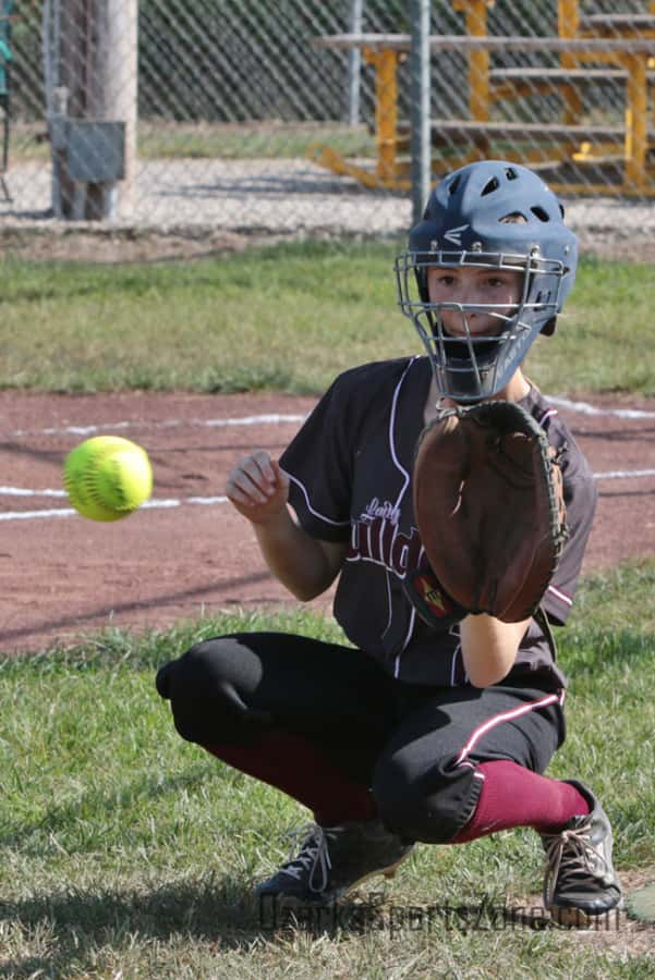 17369291.jpg: Rolla_PleasantHope_softball_Photo by Karin O'Very_31