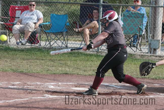 17369277.jpg: Rolla_PleasantHope_softball_Photo by Karin O'Very_16