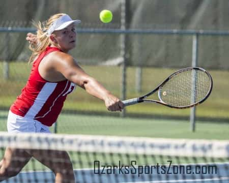 17368174.jpg: Glendale vs Catholic - Photos by Dana Harding_23