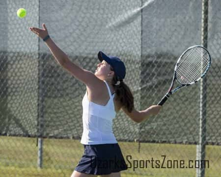 17368170.jpg: Glendale vs Catholic - Photos by Dana Harding_20