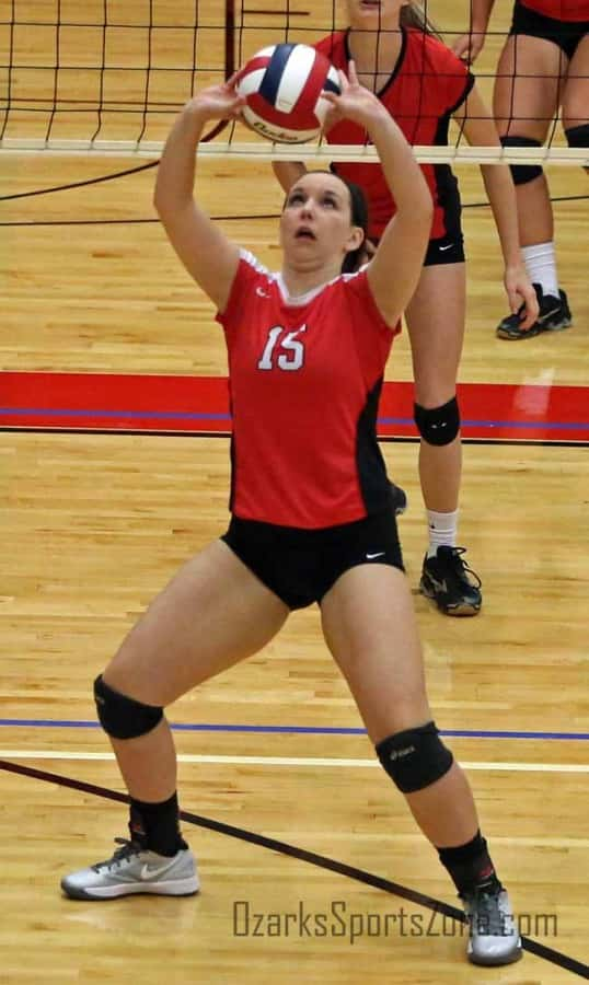 17365937.jpg: Branson_volley_tourney_Photo by Matt Turer_120