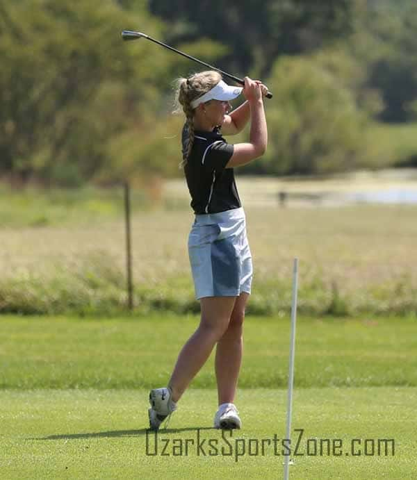 17360611.jpg: Seymour Golf Tournament - Photo by Matt Turer_116