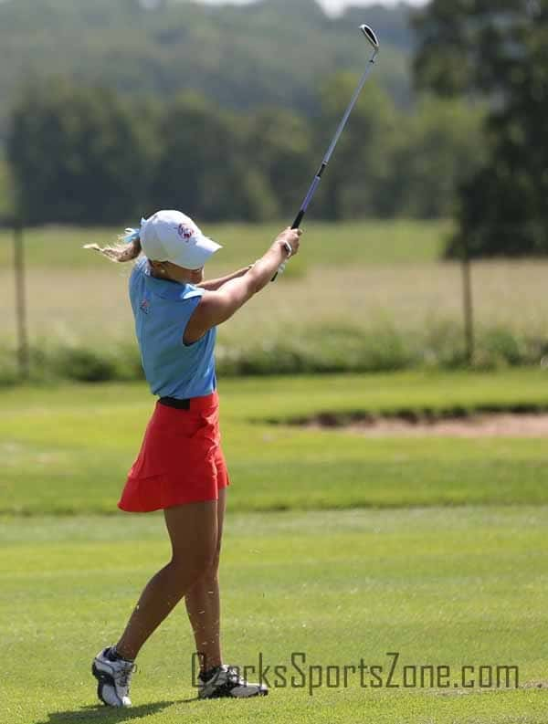 17360608.jpg: Seymour Golf Tournament - Photo by Matt Turer_114