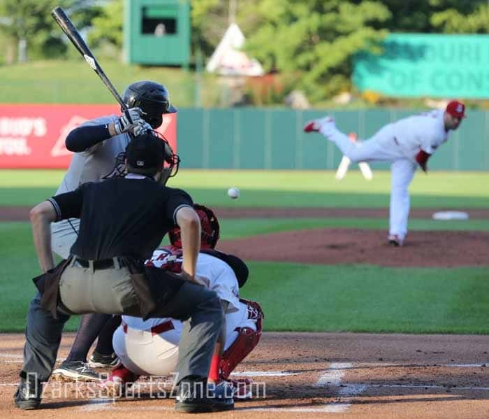 17359663.jpg: Pictures: Lance Lynn rehabs in Springfield_photos by Mike Scott_25