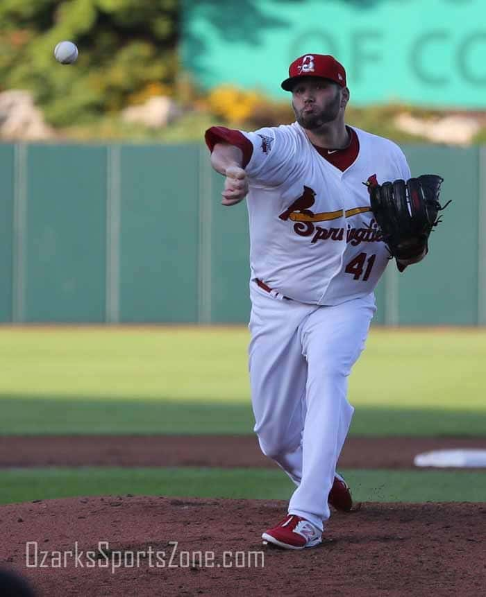 17359661.jpg: Pictures: Lance Lynn rehabs in Springfield_photos by Mike Scott_29