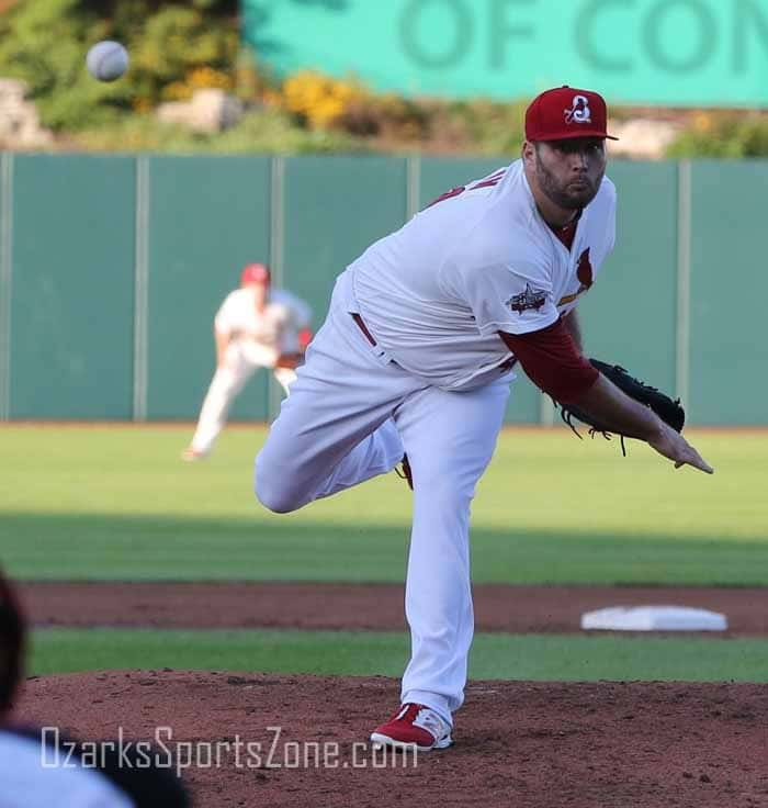 17359658.jpg: Pictures: Lance Lynn rehabs in Springfield_photos by Mike Scott_26