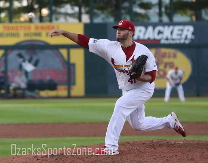 17359652.jpg: Pictures: Lance Lynn rehabs in Springfield_photos by Mike Scott_18