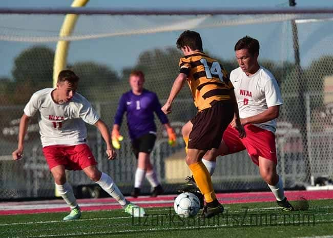 17358655.jpg: Kickapoo_Nixa_soccer_Photos by Don Jones_33