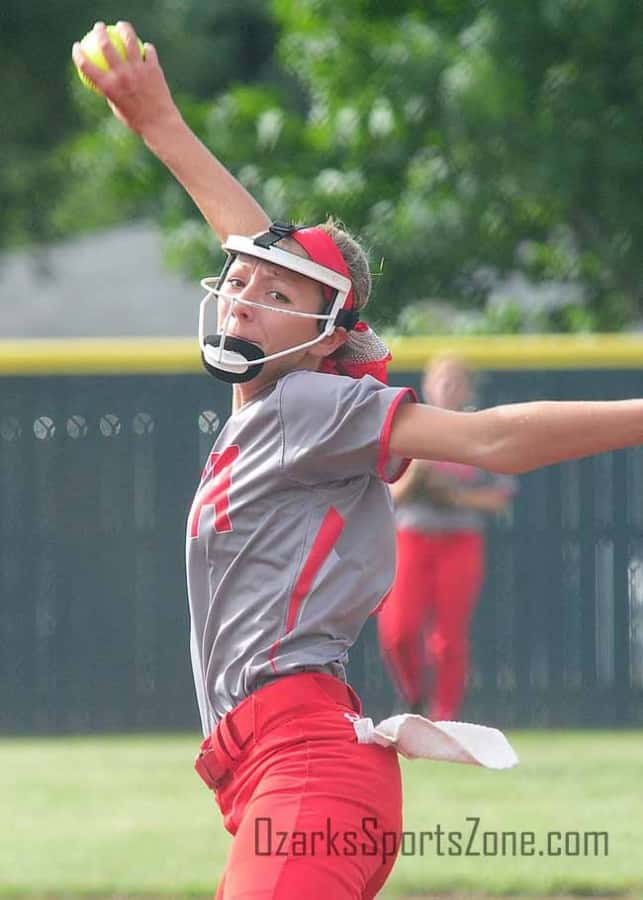 17358610.jpg: ReedsSpring_Nixa_softball_photos by Don Jones_66