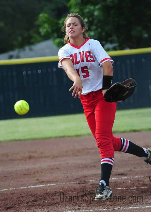 17358608.jpg: ReedsSpring_Nixa_softball_photos by Don Jones_65